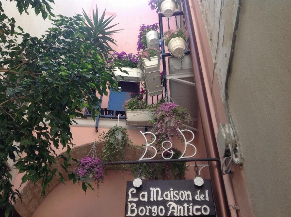 B&B La Maison Del Borgo Antico image 2